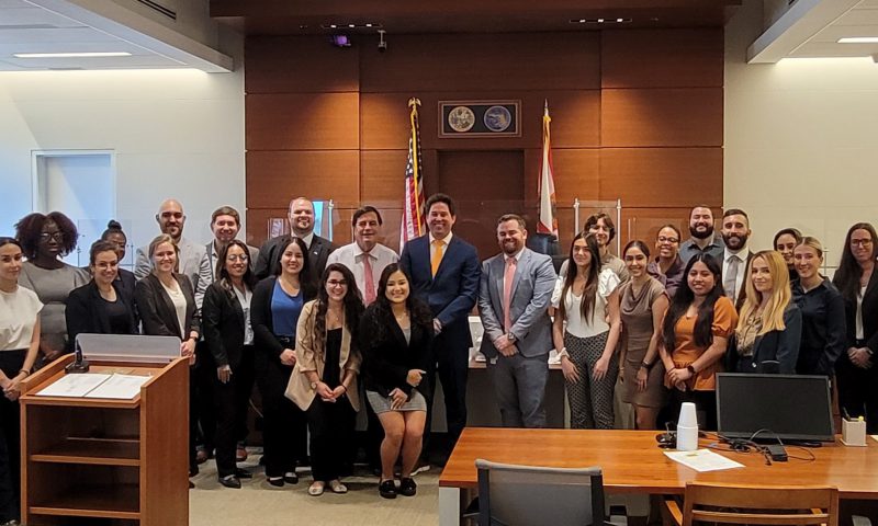 Criminal Prosecution and Defense Attorneys Speak to Circuit’s Summer Interns