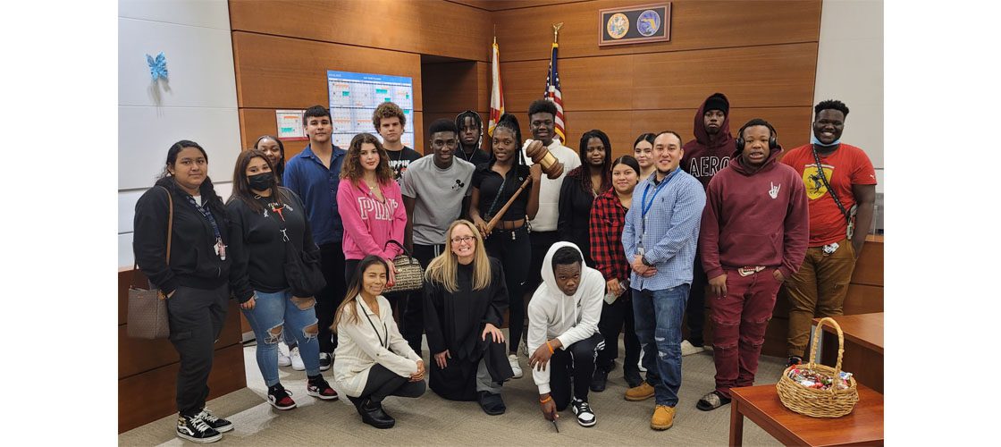 Whiddon Rogers Education Center tours the Courthouse