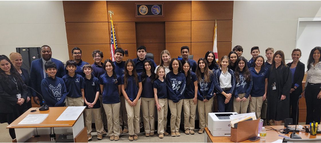 Saint Bonaventure Catholic School visits the 17th Judicial Circuit