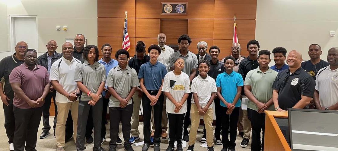 Men of Tomorrow Visit the 17th Circuit